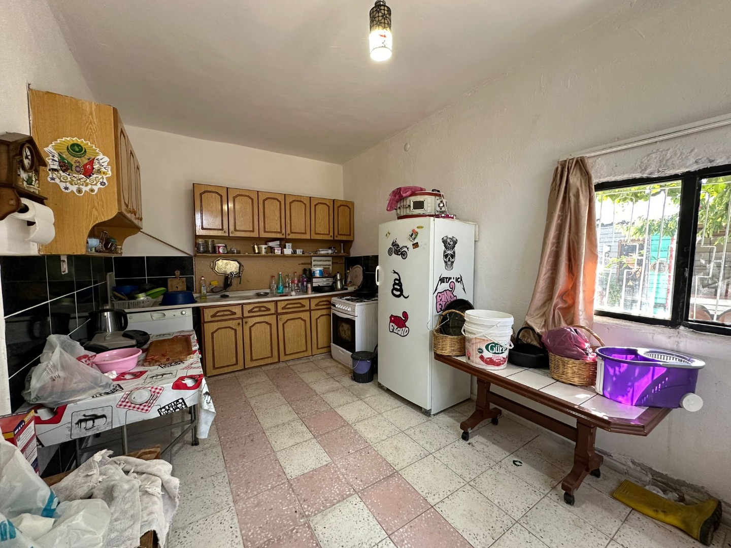 KAYSERİ DEVELİ GÜNEYAŞAĞI MAHALLESİ SUÇIKAN MEVKİİNDE SATILIK BAĞ EVİ